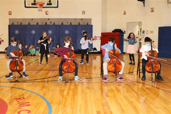  Captain Fourth- and Fifth Graders Host Recorded Strings Concert